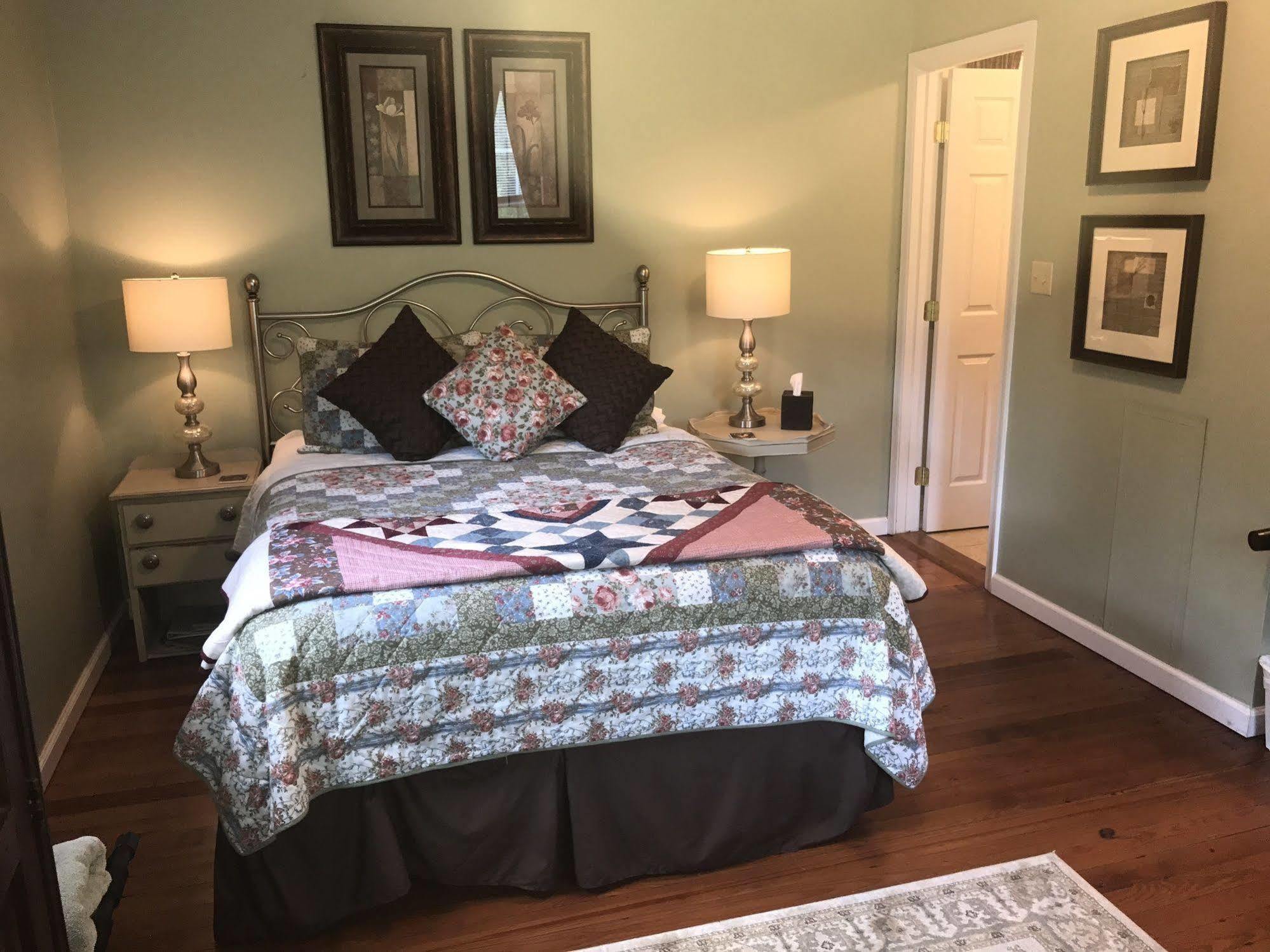 Orchard House B&B Lovingston Exteriör bild