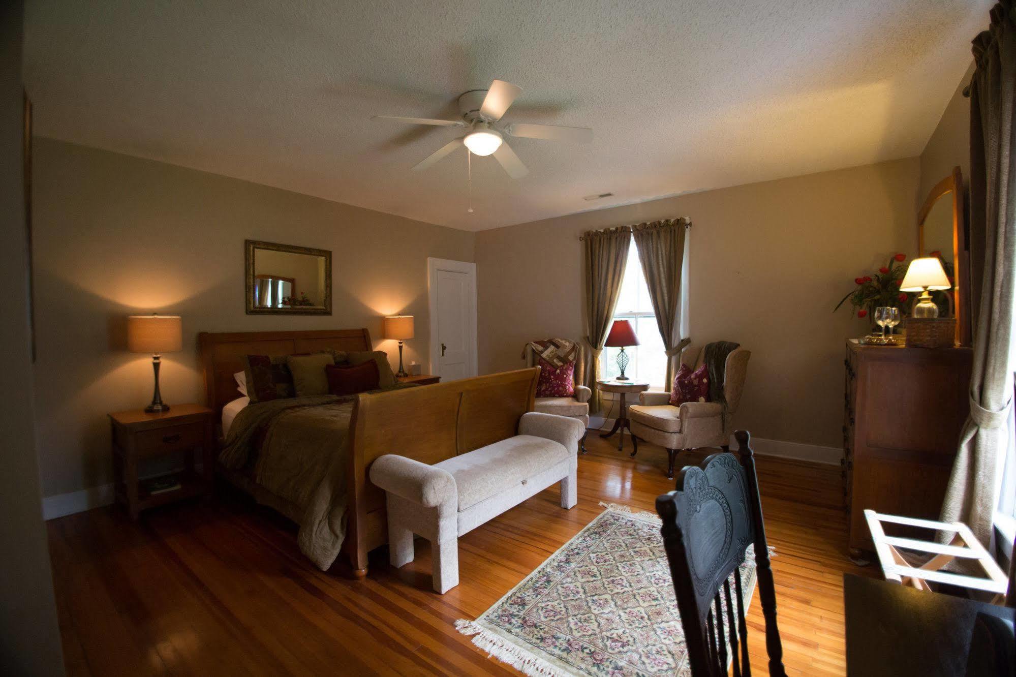 Orchard House B&B Lovingston Exteriör bild