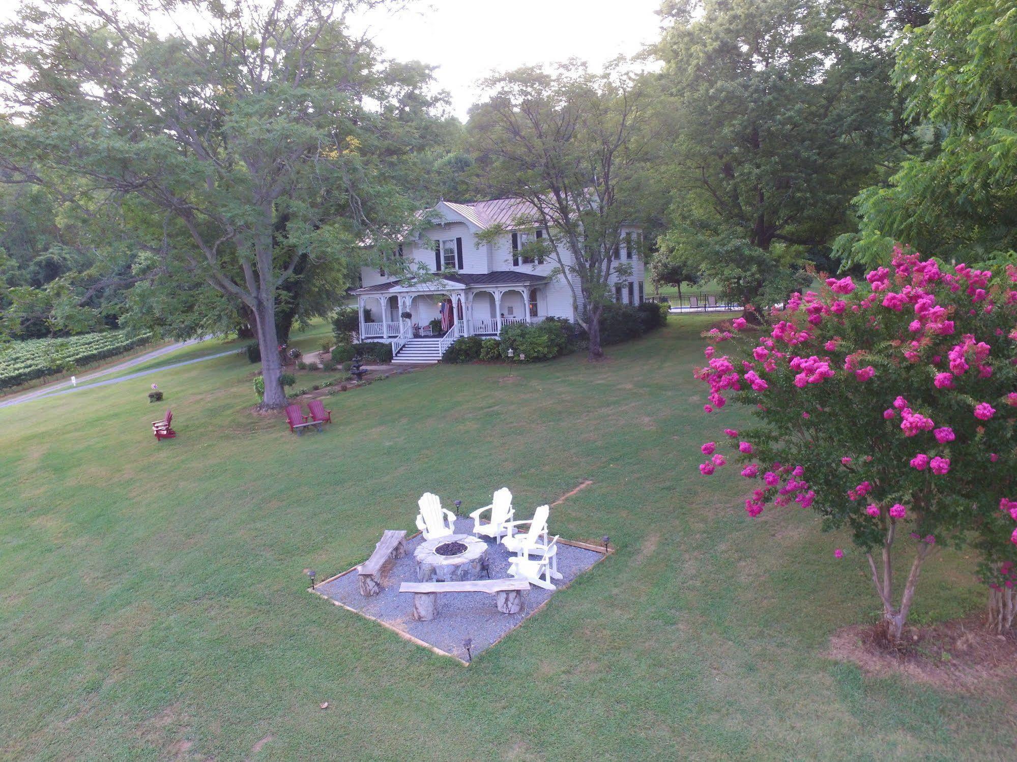 Orchard House B&B Lovingston Exteriör bild